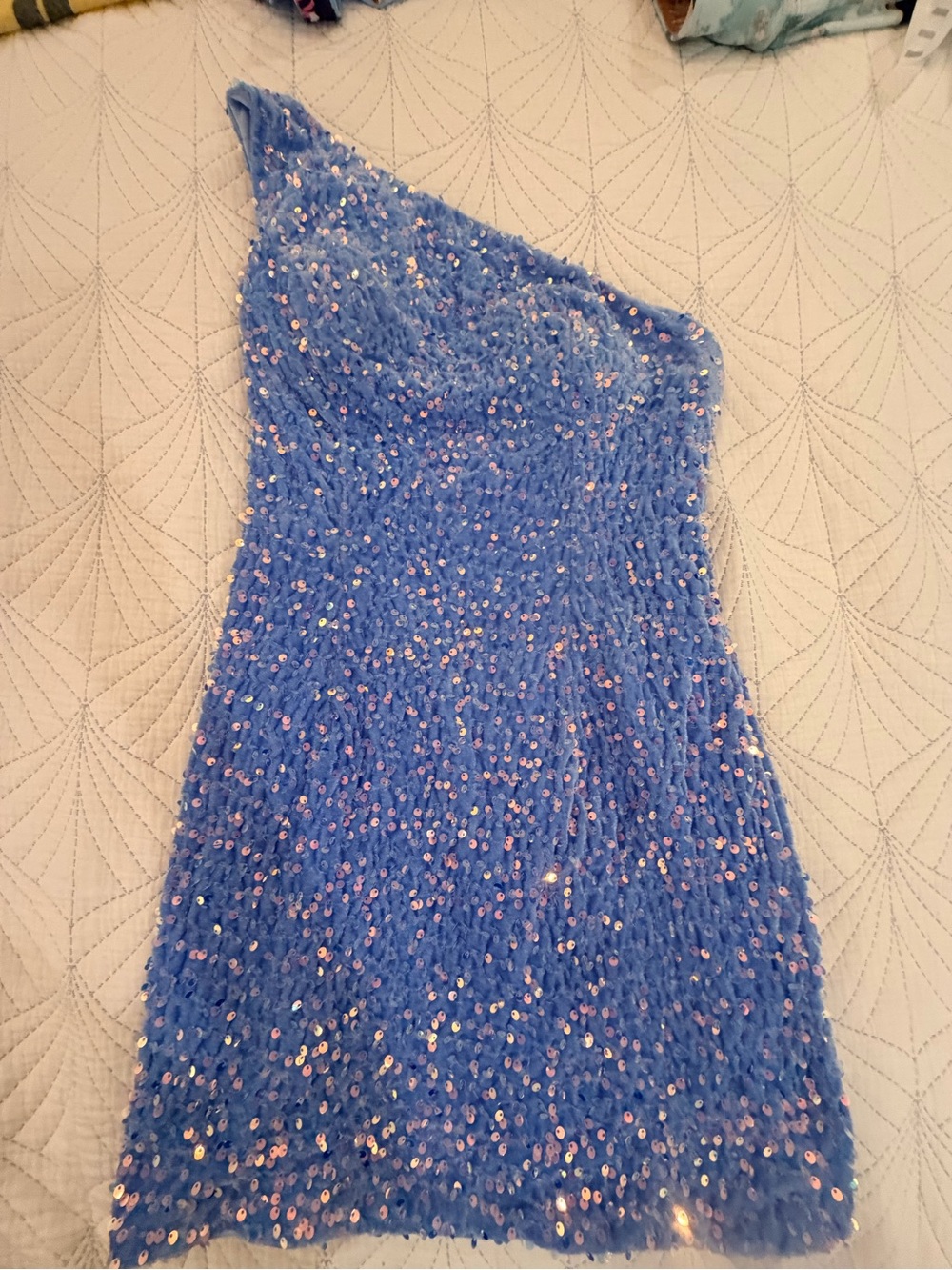 Source Unknown Lavender Blue One-Shoulder Sequin Dress